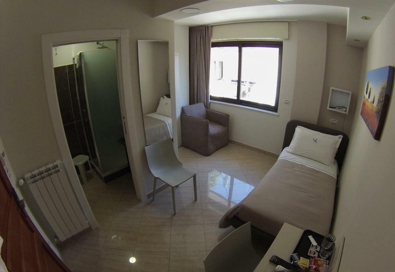 Sonevi Rooms Naples Exterior photo