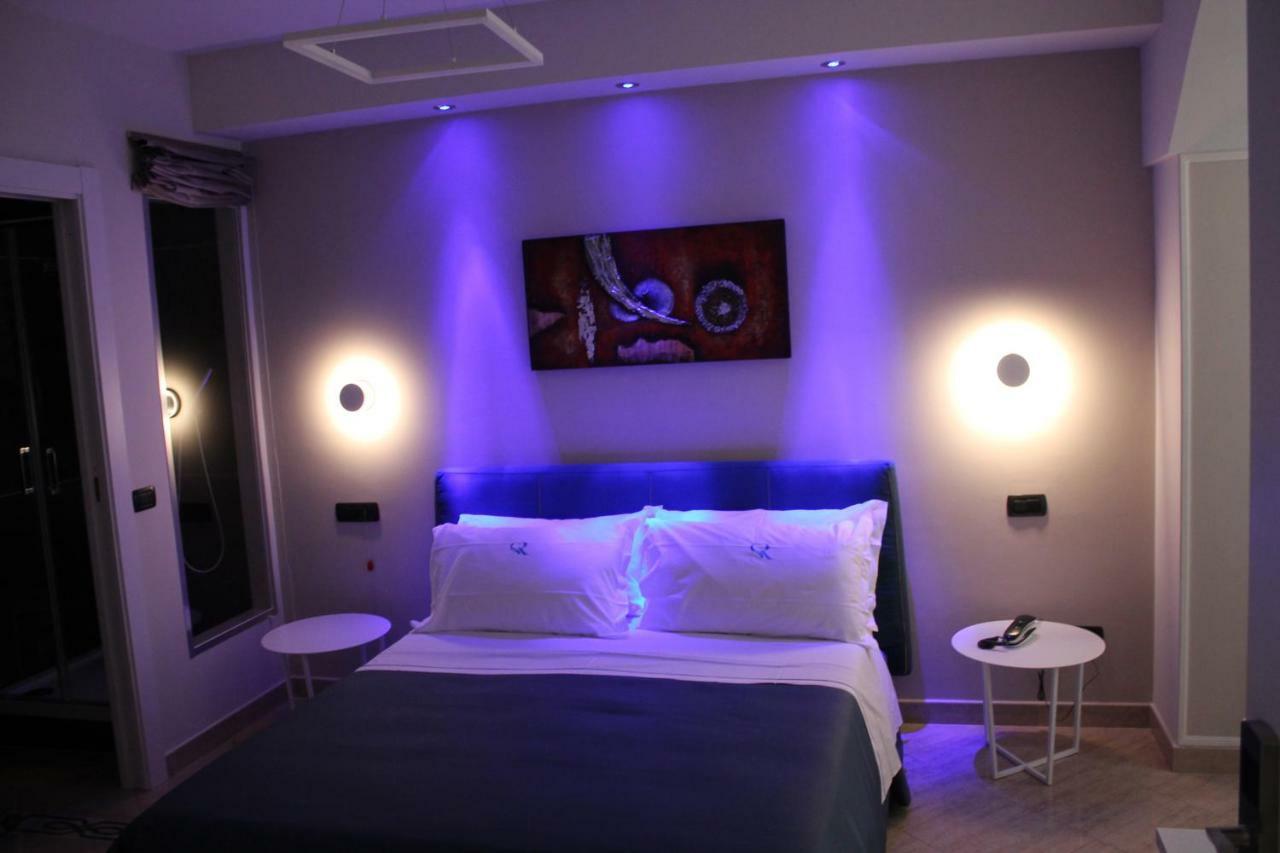 Sonevi Rooms Naples Exterior photo