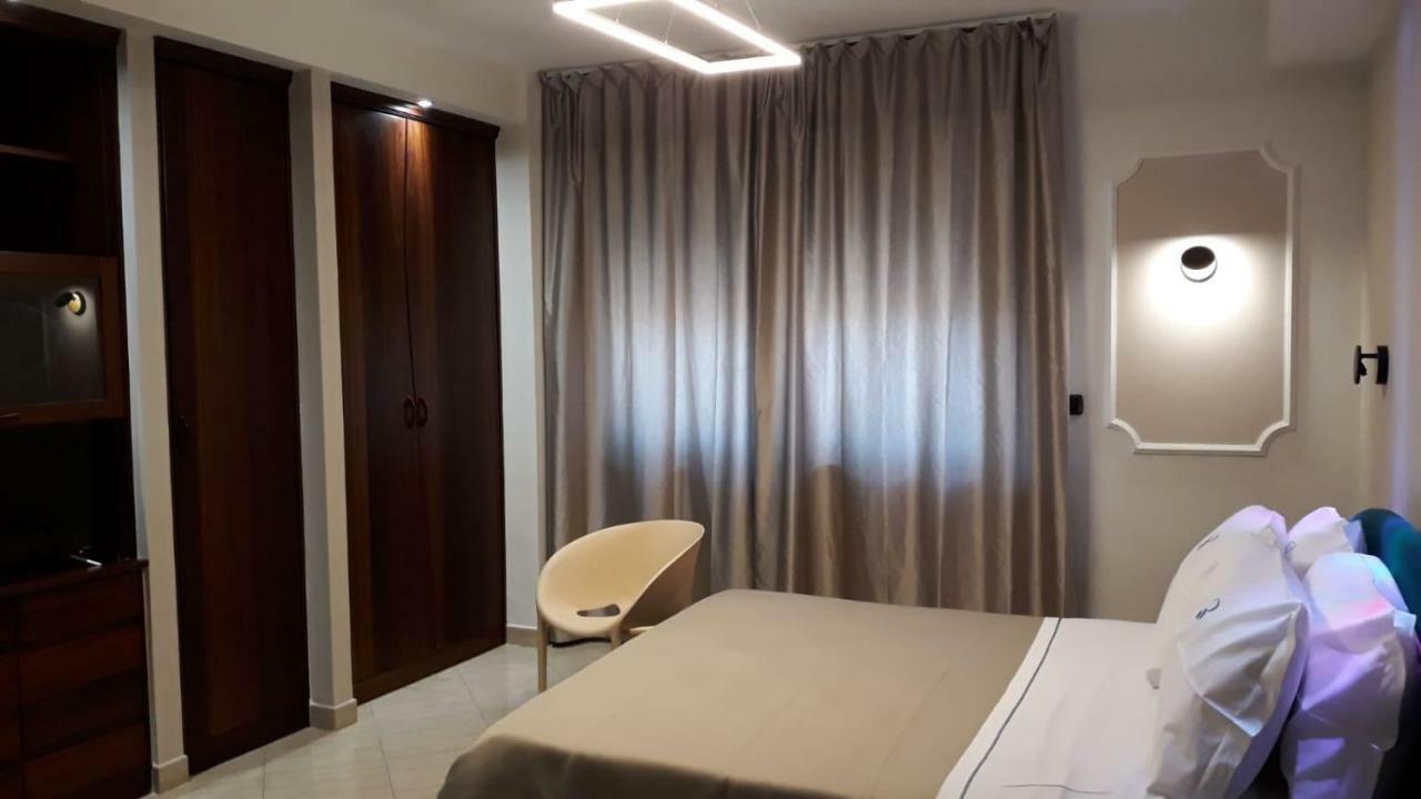 Sonevi Rooms Naples Exterior photo