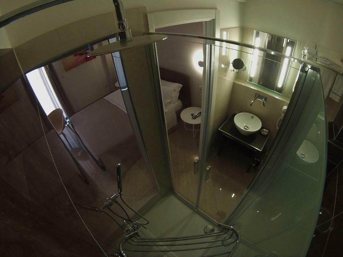 Sonevi Rooms Naples Exterior photo