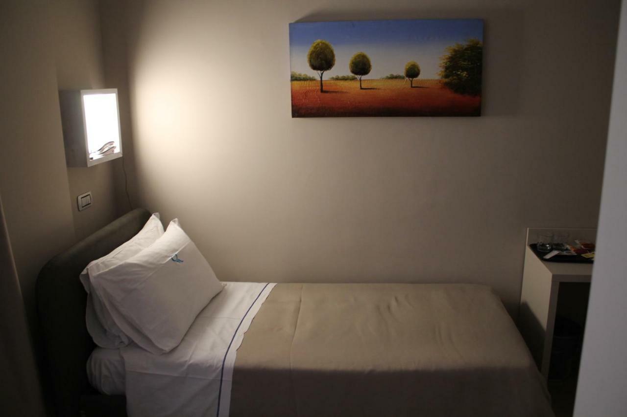 Sonevi Rooms Naples Exterior photo