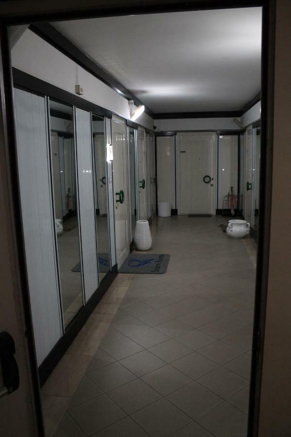 Sonevi Rooms Naples Exterior photo