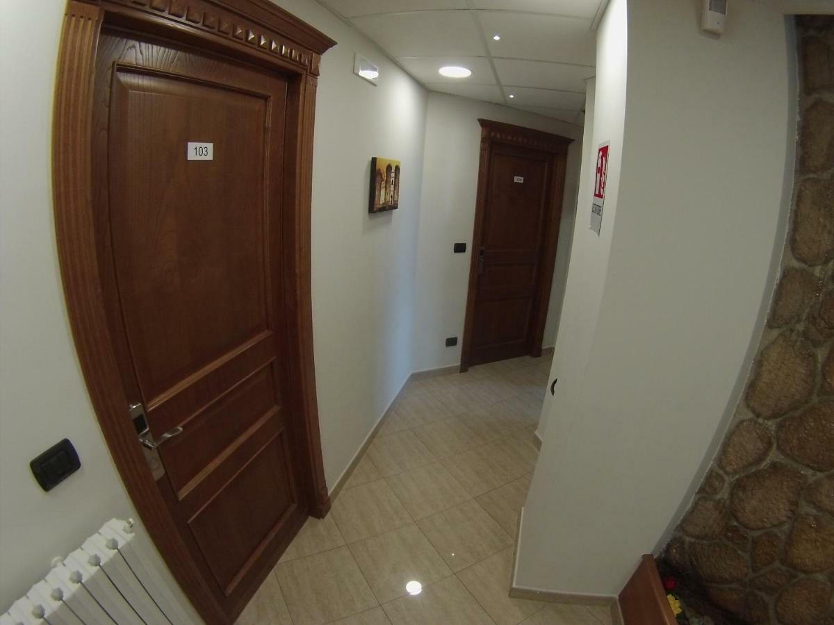 Sonevi Rooms Naples Exterior photo