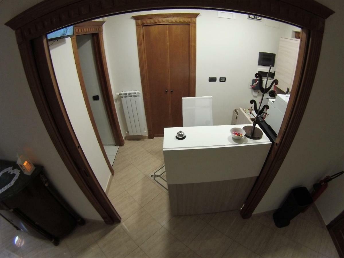 Sonevi Rooms Naples Exterior photo