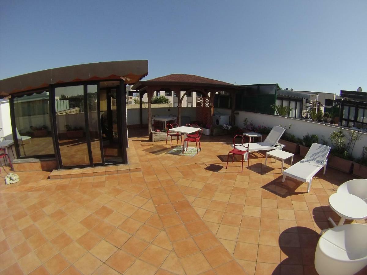 Sonevi Rooms Naples Exterior photo