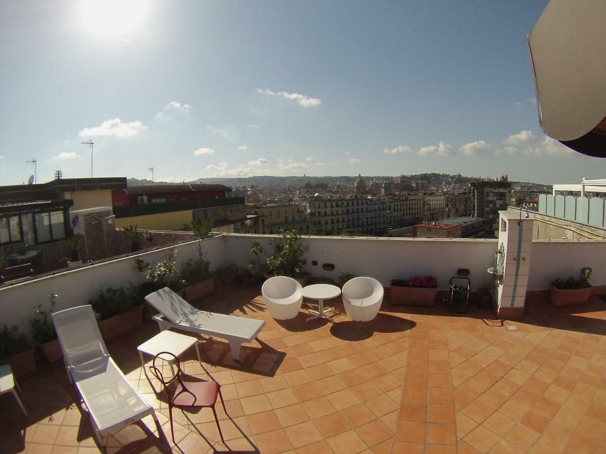 Sonevi Rooms Naples Exterior photo